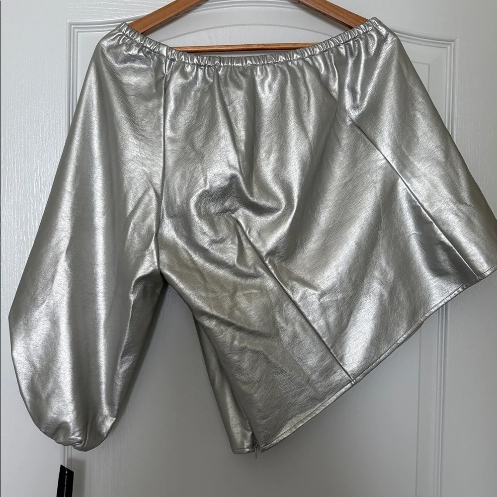 INC NWT Shiny Silver Metallic One-Shoulder Top - Picture 6 of 13